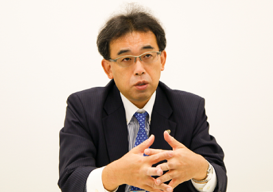 田中覚氏