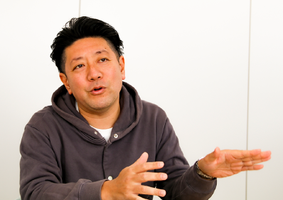 津川信之氏