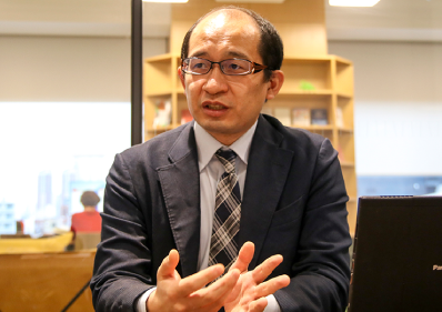須藤慎氏
