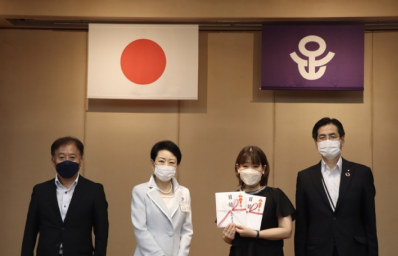 足立区創業プランコンテストの表彰式