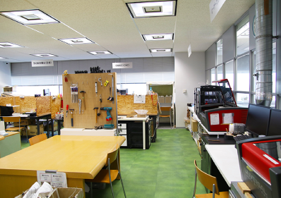 MONO内の工作室