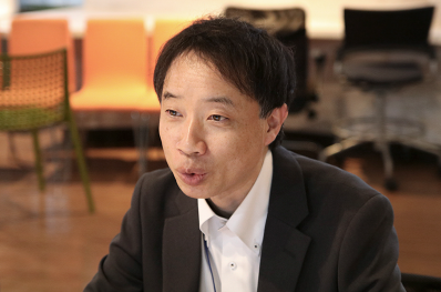高齋正樹氏