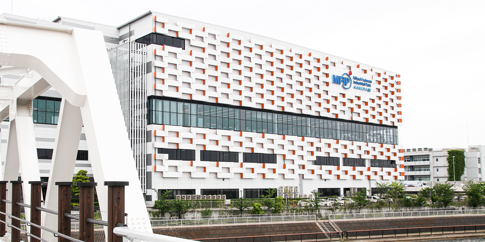 東京モノレール・整備場駅とMFIPは徒歩3分のアクセス